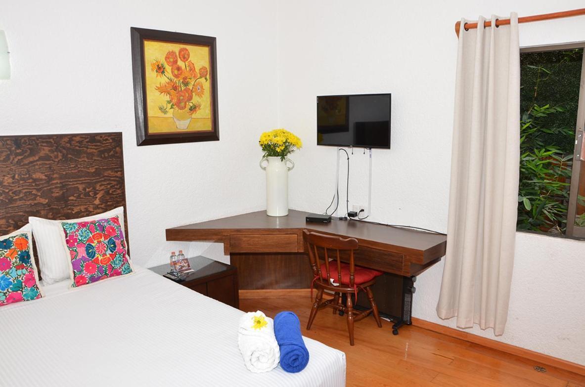 La Casita De Coyoacan مدينة مكسيكو المظهر الخارجي الصورة